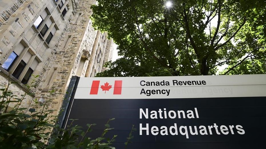 canada-revenue-agency-cra-union-workers-vote-to-strike
