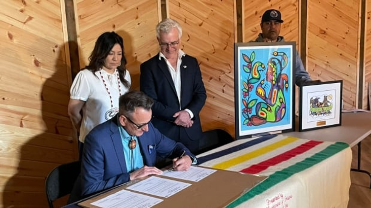Northwestern Ontario's Lac La Croix First Nation receives 