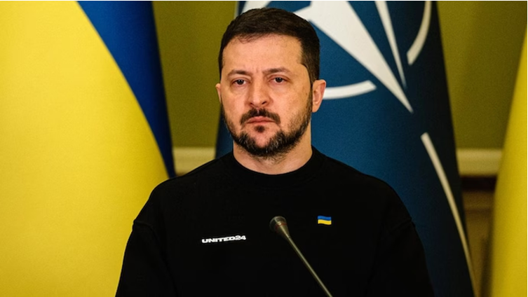 Ukraine won't be able to join Nato during Russia war, admits President Zelenskyy