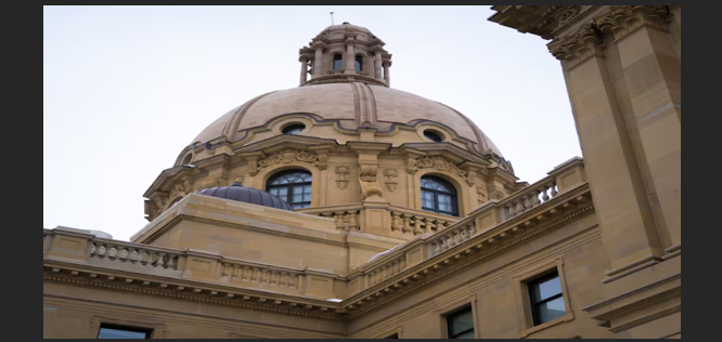Alberta bill would boost consumers’ rights to repair cars, electronics