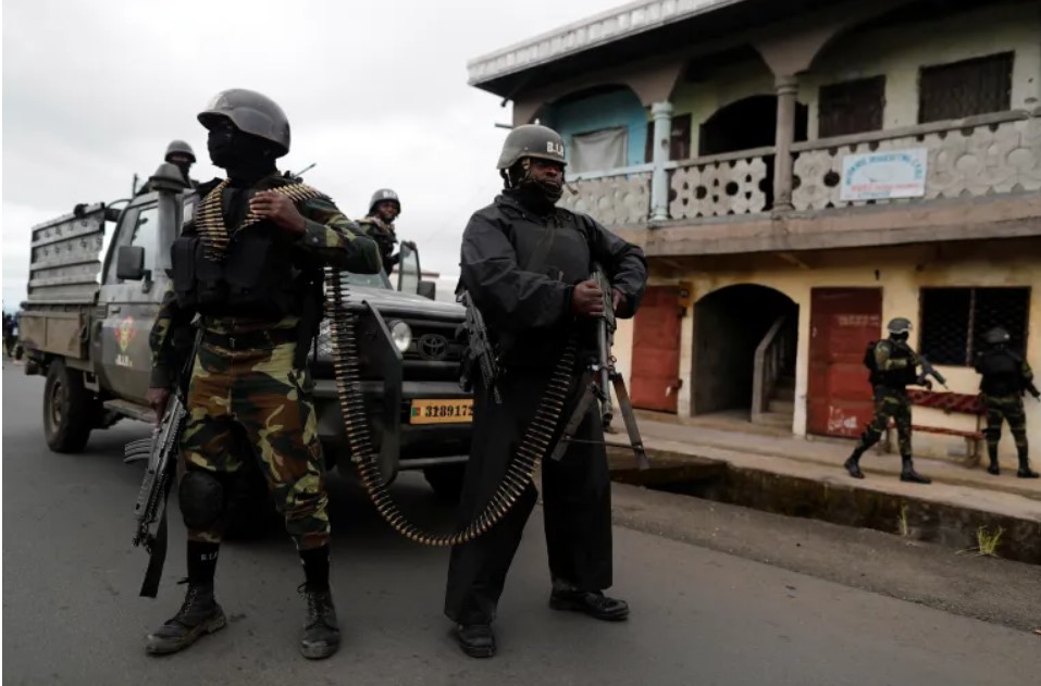 Separatist gunmen kill at least 20 in Cameroon