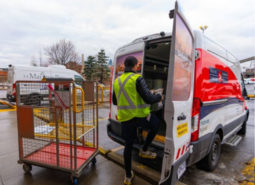 Canada Post workers plan May 23 walkout after serving strike notice