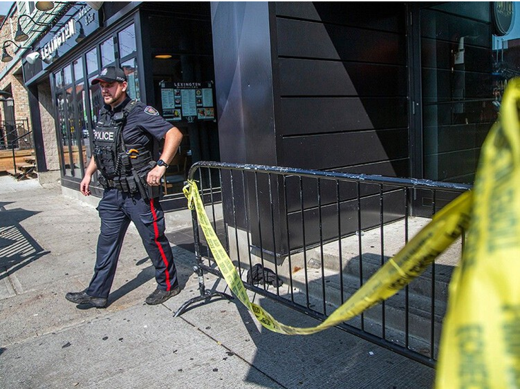 Four injured in early morning shooting in Byward Market