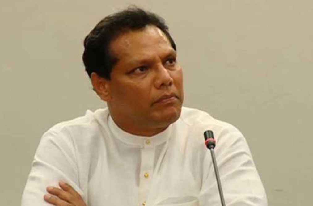 Covert pressure on the judiciary; Dayasiri Jayasekara
