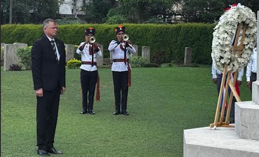 Tribute paid to Dutch war casualties in Colombo