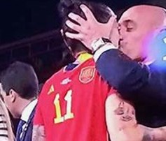 My boss should have not kissed me: Spanish footballer tells court during trials