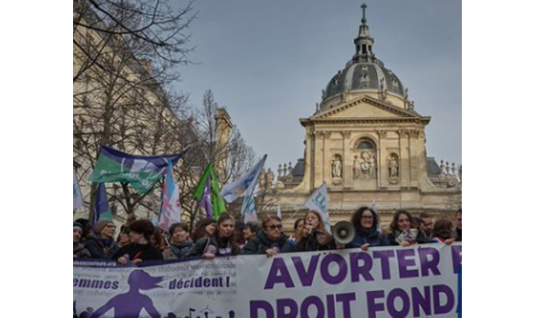 France to make abortion a constitutional right