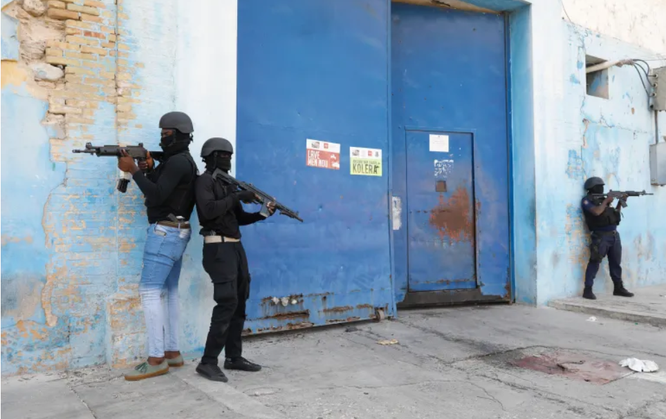 As gang violence rages, UN expert says Haiti now needs 5,000 foreign police
