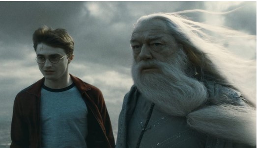 Daniel Radcliffe and ‘Harry Potter’ cast mourn 'Dumbledore' Michael Gambon's death
