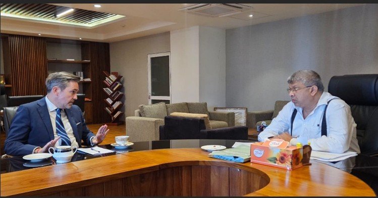 UN Resident Coordinator discusses PTA amendments with Justice Minister