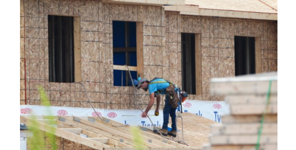 1 in 5 homebuilders are nixing projects amid high rates