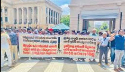 Muthunagar Land Dispute Protest to Continue Without Resolution
