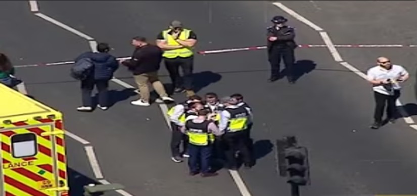 2 Jewish men stabbed in UK