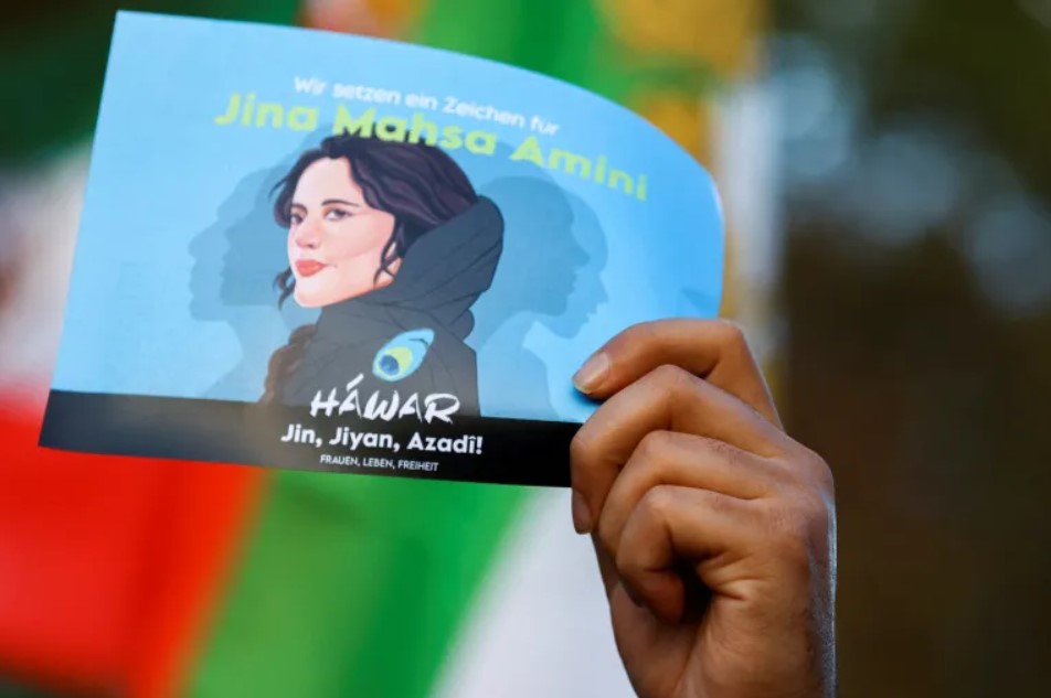 Iran's Mahsa Amini honoured with EU’s top human rights prize