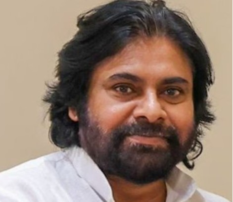 Telugu film industry lacks respect for Andhra government: Pawan Kalyan