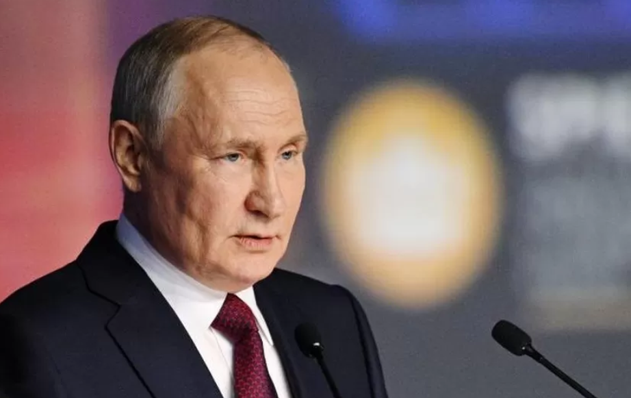Putin praises Russian ‘defenders’ as Ukraine deflects another barrage