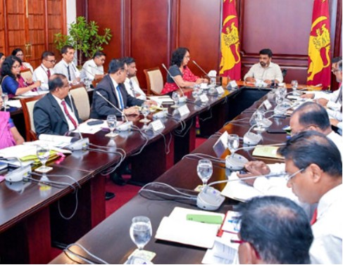 SL President chairs discussion on Education Ministry’s expenditure