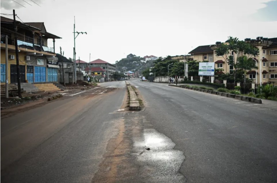 Sierra Leone imposes nationwide curfew after military barracks attacked
