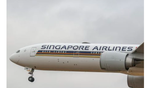 One dead as London-Singapore flight hit by turbulence