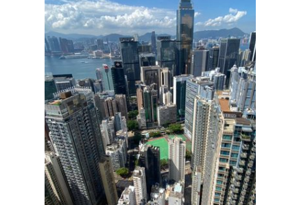 Singapore narrows the gap with Hong Kong on property deals