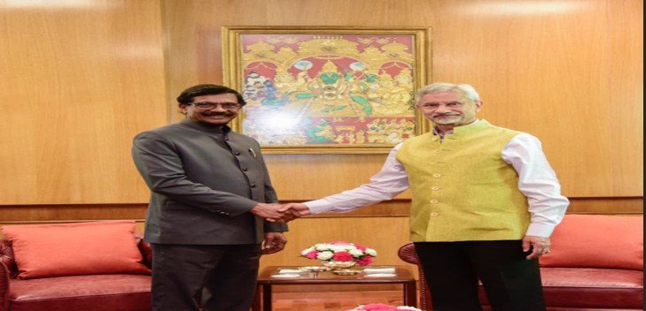 India will remain a trusted partner of Sri Lanka, Jaishankar tells Tilvin Silva