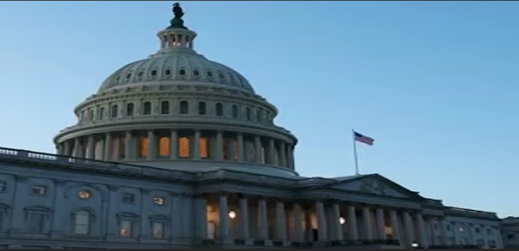 US Supreme Court widens presidential power over agency removals
