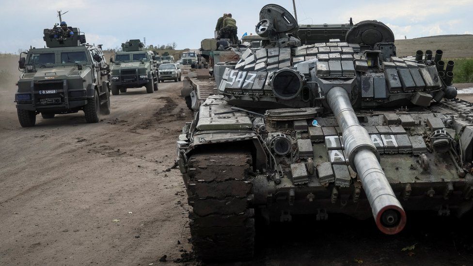 Ukraine claims gains on Bakhmut front