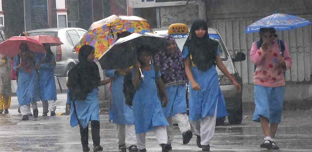 Tamil Nadu Rains: Holiday for schools in Chennai, Chengalpattu & 9 dists today